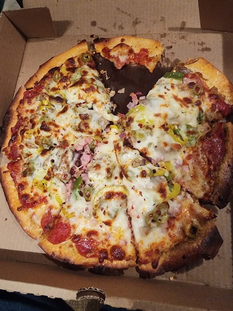 Deluxe Pizza